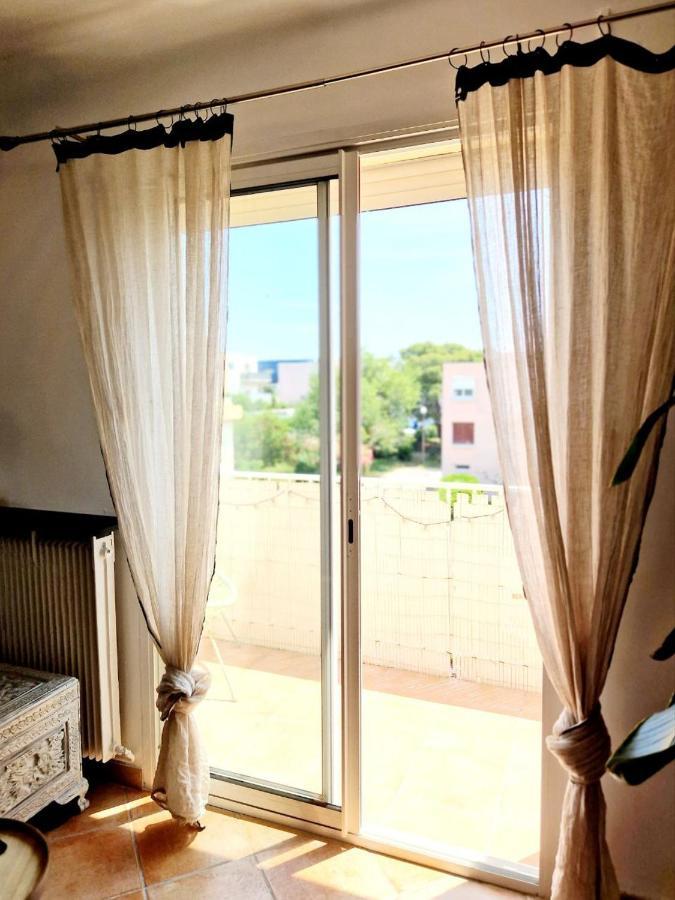 Serenite Et Plages A Сет Екстер'єр фото